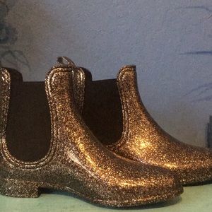 ModCloth Glitter Rain Boots!